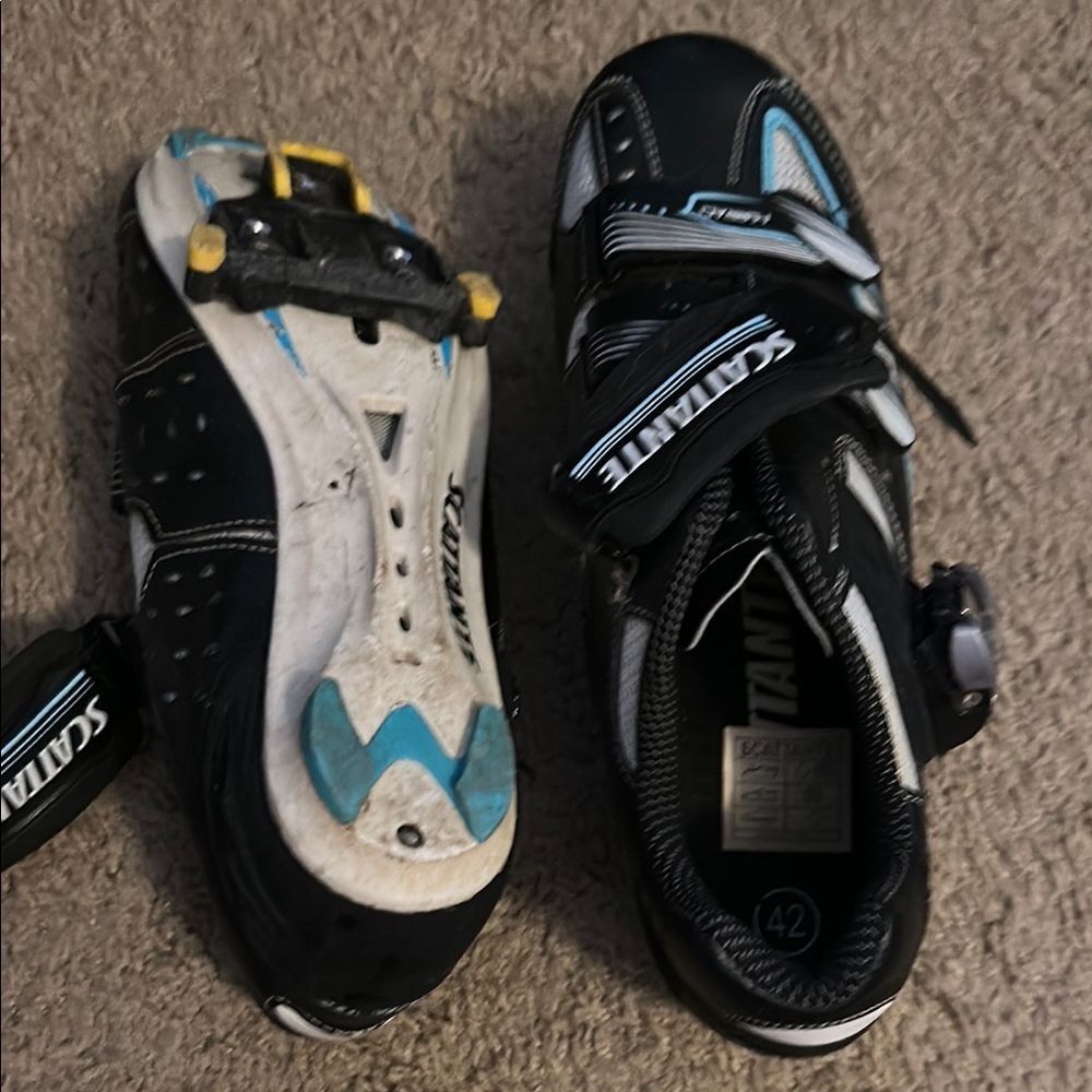 Kids Black Cycling Shoes